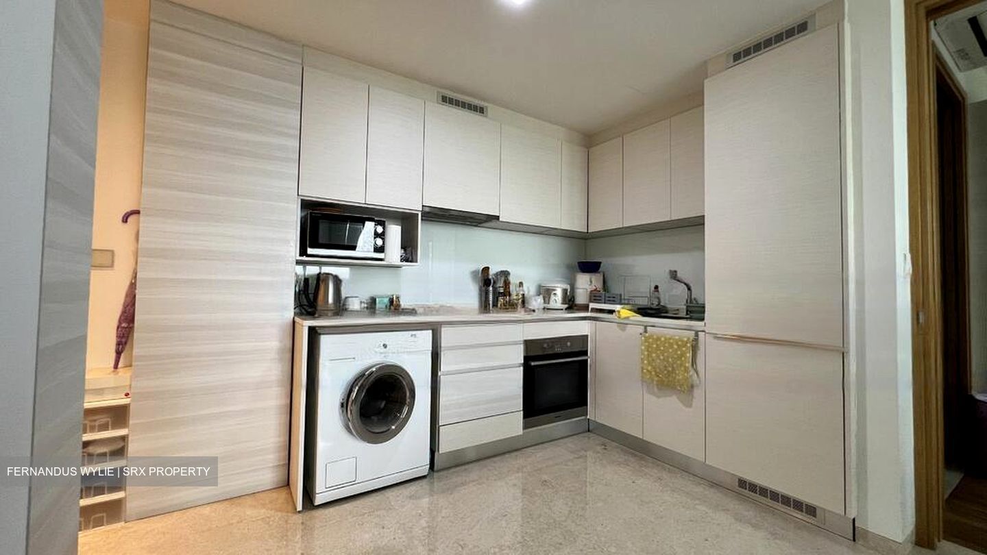 6 Derbyshire (D11), Condominium #454897771